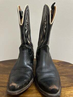 Vintage Acme Black Leather Western Cowboy Boots with White Inlay Stitching